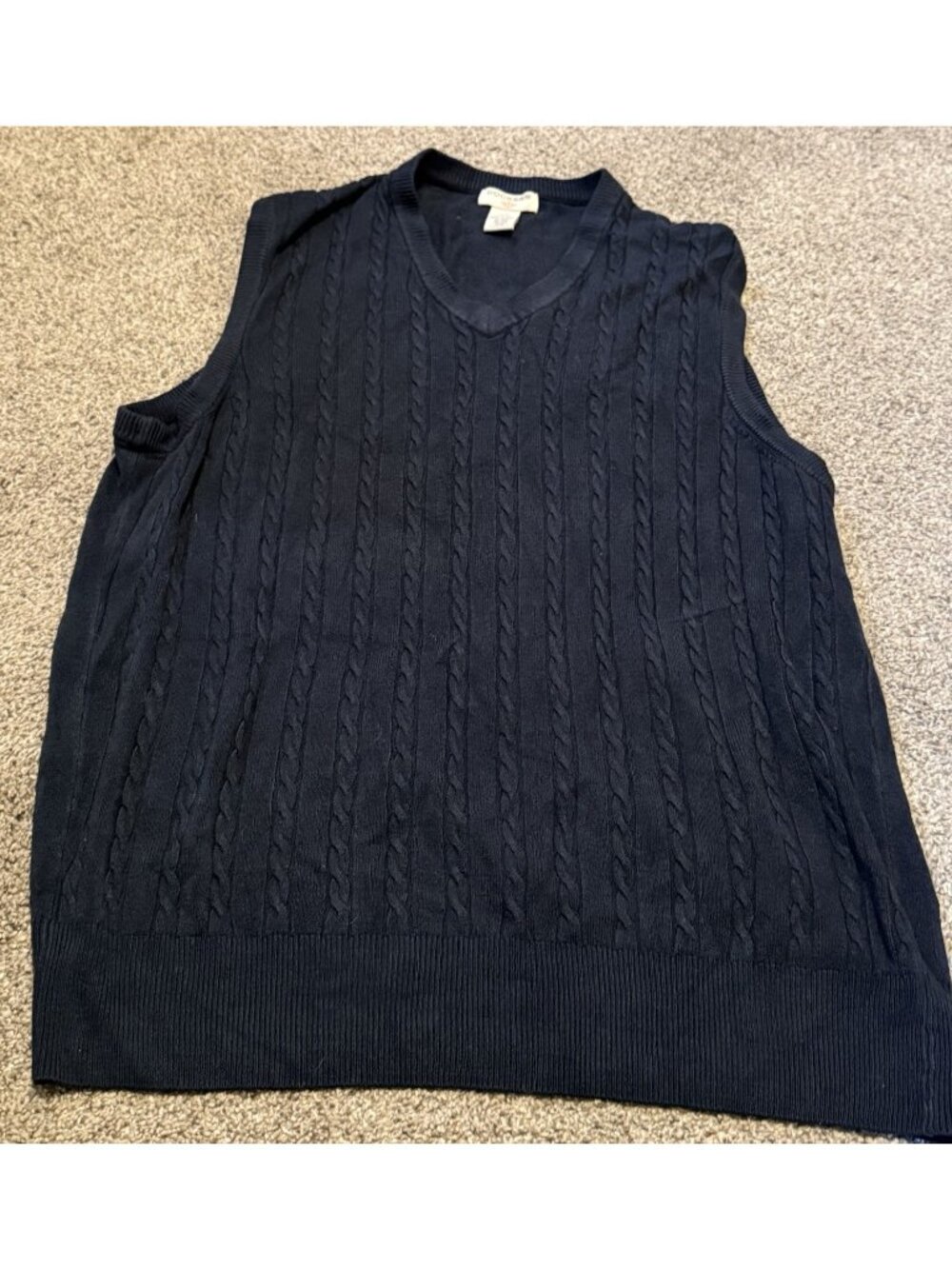 Dockers Men’s Navy Blue sweater Vest Large RN15610 UPC